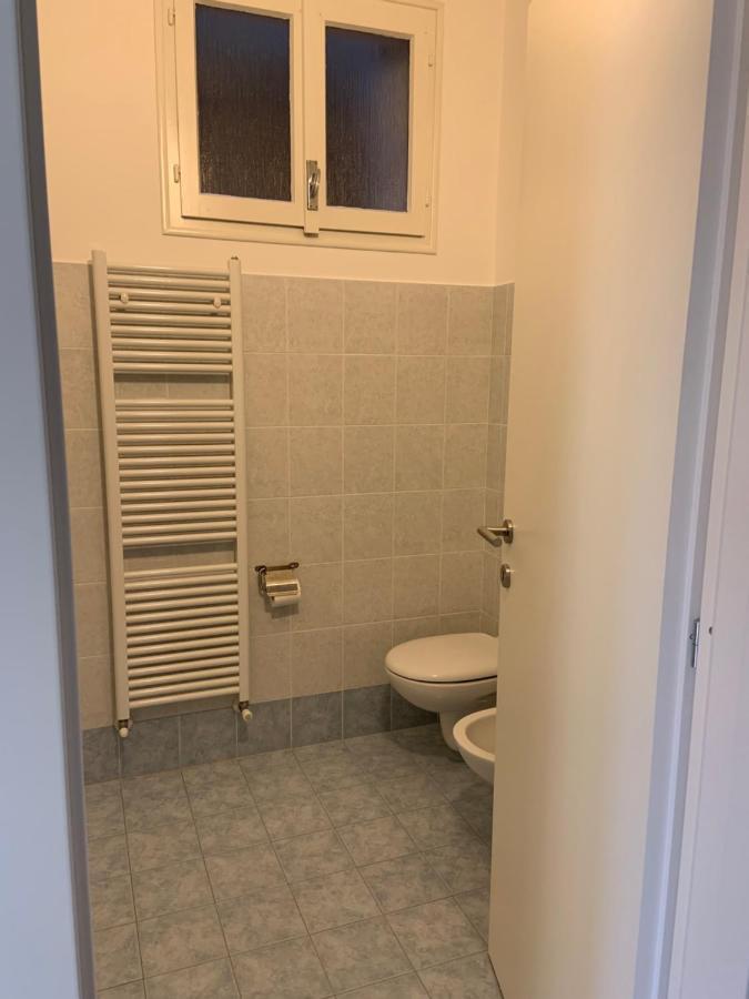 Casa Colmegna Mit Traumhaften See- Und Bergblick Luino Esterno foto